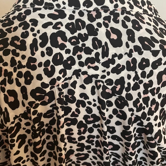 LOFT Leopard Blouse - Picture 5 of 7